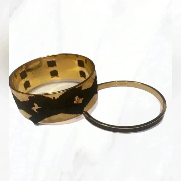 Lot of 2 Kate Spade black gold day 2 night stylish trendy statement bracelets OS - Picture 1 of 3